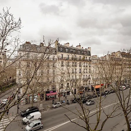 Arc De Triomphe